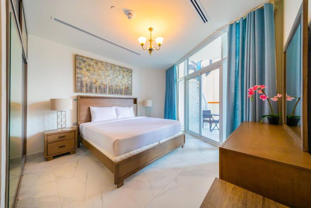 Millennium Binghatti, Business Bay - Mint Stay Дубай Екстер'єр фото