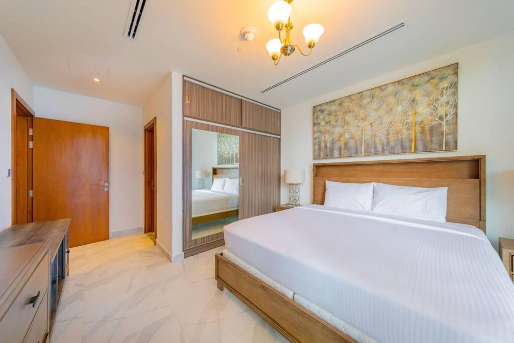 Millennium Binghatti, Business Bay - Mint Stay Дубай Екстер'єр фото
